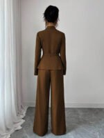 ⁦بدلة نسائية أنيقة من قطعتين⁩ - الصورة ⁦15⁩