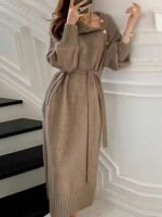 فستان نسائي طويل الأكمام بياقة عالية مع حزام الخصر