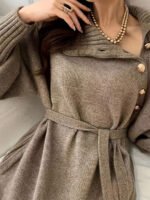 ⁦فستان نسائي طويل الأكمام بياقة عالية مع حزام الخصر⁩ - الصورة ⁦5⁩