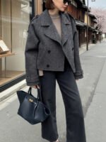 ⁦معطف قصير بأكتاف واسعة⁩ - الصورة ⁦25⁩