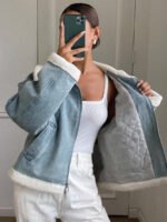 ⁦معطف جينز قصير مبطن بفرو⁩ - الصورة ⁦8⁩