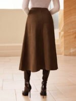 ⁦تنورة طويلة أنيقة من الجلد المدبوغ⁩ - الصورة ⁦5⁩