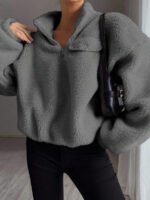 ⁦بلوزة نسائية شتوية Over size⁩ - الصورة ⁦13⁩