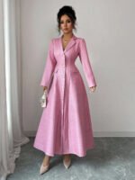 ⁦فستان طويل رسمي بياقة وأكمام طويلة⁩ - الصورة ⁦6⁩