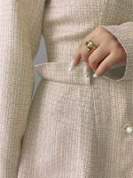 ⁦فستان طويل رسمي بياقة وأكمام طويلة⁩ - الصورة ⁦32⁩