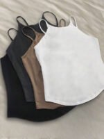 ⁦مجموعة قطنية من البيزك توب بحمالات⁩ - الصورة ⁦4⁩