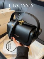 ⁦حقيبة نسائية انيقة بألوان موحدة⁩ - الصورة ⁦38⁩