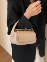 ⁦حقيبة نسائية انيقة بألوان موحدة⁩ - الصورة ⁦49⁩