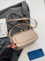 ⁦حقيبة نسائية انيقة بألوان موحدة⁩ - الصورة ⁦53⁩