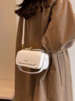 ⁦حقيبة نسائية انيقة بألوان موحدة⁩ - الصورة ⁦60⁩