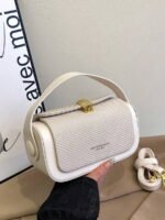 ⁦حقيبة نسائية انيقة بألوان موحدة⁩ - الصورة ⁦96⁩