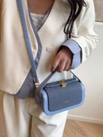 ⁦حقيبة نسائية انيقة بألوان موحدة⁩ - الصورة ⁦105⁩