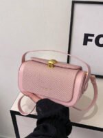 ⁦حقيبة نسائية انيقة بألوان موحدة⁩ - الصورة ⁦111⁩