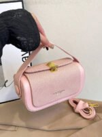 ⁦حقيبة نسائية انيقة بألوان موحدة⁩ - الصورة ⁦112⁩