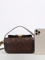 ⁦حقيبة نسائية انيقة بألوان موحدة⁩ - الصورة ⁦136⁩