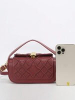 ⁦حقيبة نسائية انيقة بألوان موحدة⁩ - الصورة ⁦145⁩