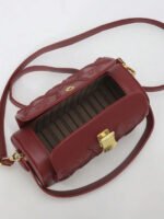 ⁦حقيبة نسائية انيقة بألوان موحدة⁩ - الصورة ⁦146⁩