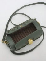 ⁦حقيبة نسائية انيقة بألوان موحدة⁩ - الصورة ⁦168⁩