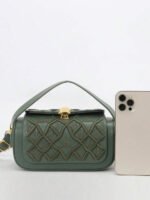 ⁦حقيبة نسائية انيقة بألوان موحدة⁩ - الصورة ⁦169⁩