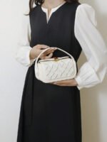 ⁦حقيبة نسائية انيقة بألوان موحدة⁩ - الصورة ⁦175⁩