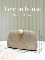 ⁦حقيبة سوارية مزينة باللون الذهبي⁩ - الصورة ⁦24⁩