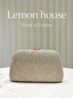 ⁦حقيبة سوارية مزينة باللون الذهبي⁩ - الصورة ⁦26⁩