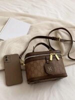 ⁦حقيبة كتف نسائية جلد اصطناعي سعة كبيرة⁩ - الصورة ⁦17⁩