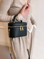 ⁦حقيبة كتف نسائية جلد اصطناعي سعة كبيرة⁩ - الصورة ⁦26⁩