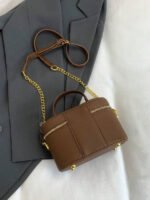 ⁦حقيبة كتف نسائية جلد اصطناعي سعة كبيرة⁩ - الصورة ⁦40⁩