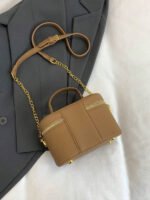 ⁦حقيبة كتف نسائية جلد اصطناعي سعة كبيرة⁩ - الصورة ⁦46⁩