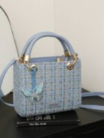 ⁦حقيبة يد سعة كبيرة ذات تفاصيل رقيقة⁩ - الصورة ⁦113⁩