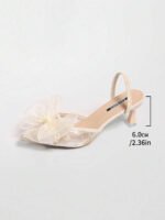 ⁦صنادل نسائية مزينة بالتطريز والدانتيل⁩ - الصورة ⁦71⁩