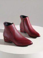 ⁦بوت نسائية قصيرة للكاحل ذات كعب سميك⁩ - الصورة ⁦11⁩