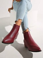 ⁦بوت نسائية قصيرة للكاحل ذات كعب سميك⁩ - الصورة ⁦16⁩