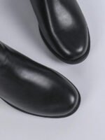 ⁦بوت قصيرة مزودة بكعب سميك⁩ - الصورة ⁦9⁩