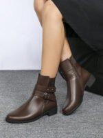 ⁦بوت قصيرة مزودة بكعب سميك⁩ - الصورة ⁦11⁩