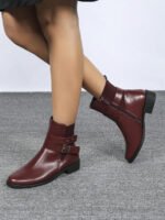 ⁦بوت قصيرة مزودة بكعب سميك⁩ - الصورة ⁦30⁩