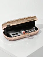 ⁦حقيبة سهرة نسائية أنيقة مزينة بالكريستال⁩ - الصورة ⁦6⁩